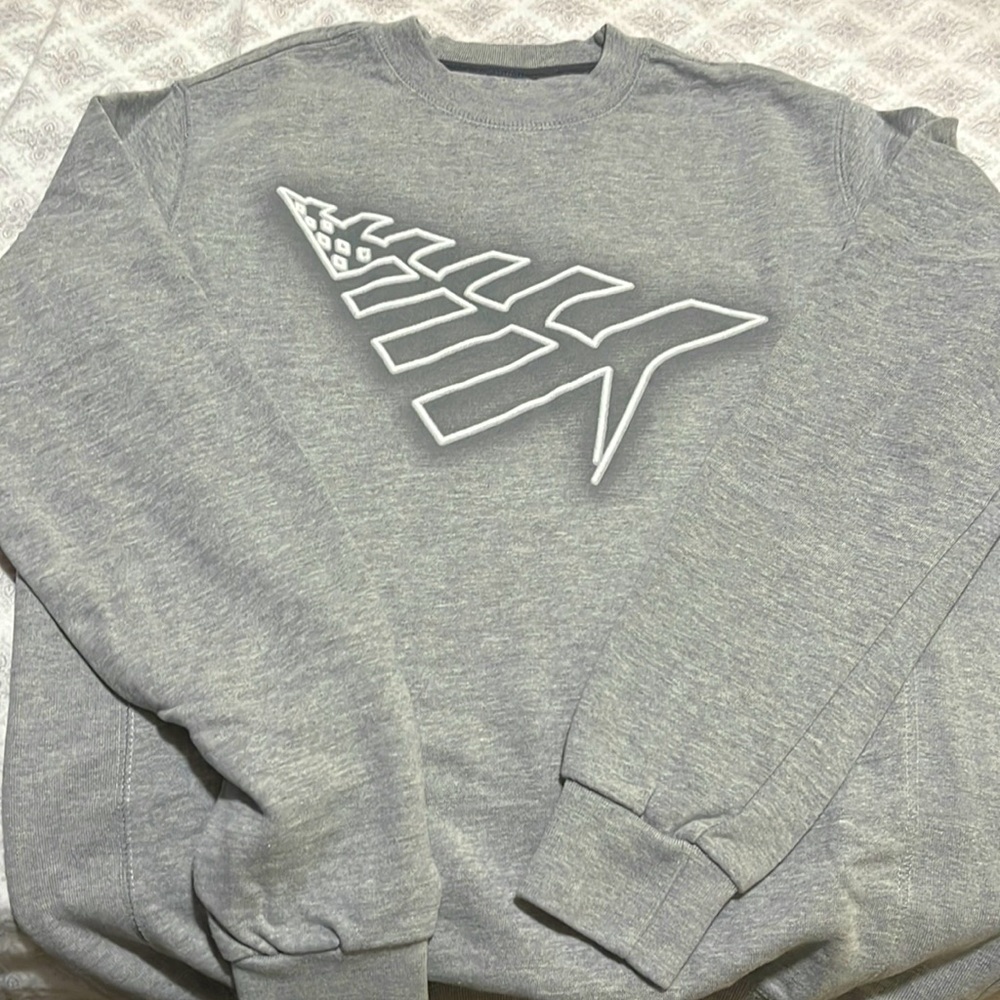 ROCNATION sweatshirt Size L